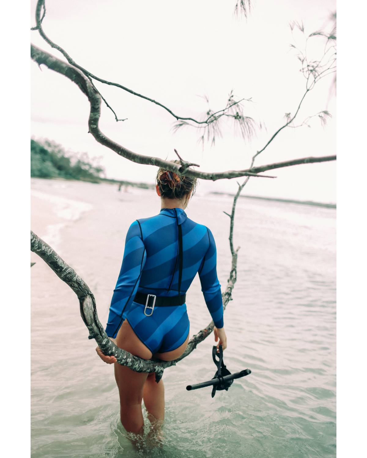 Back view in water
