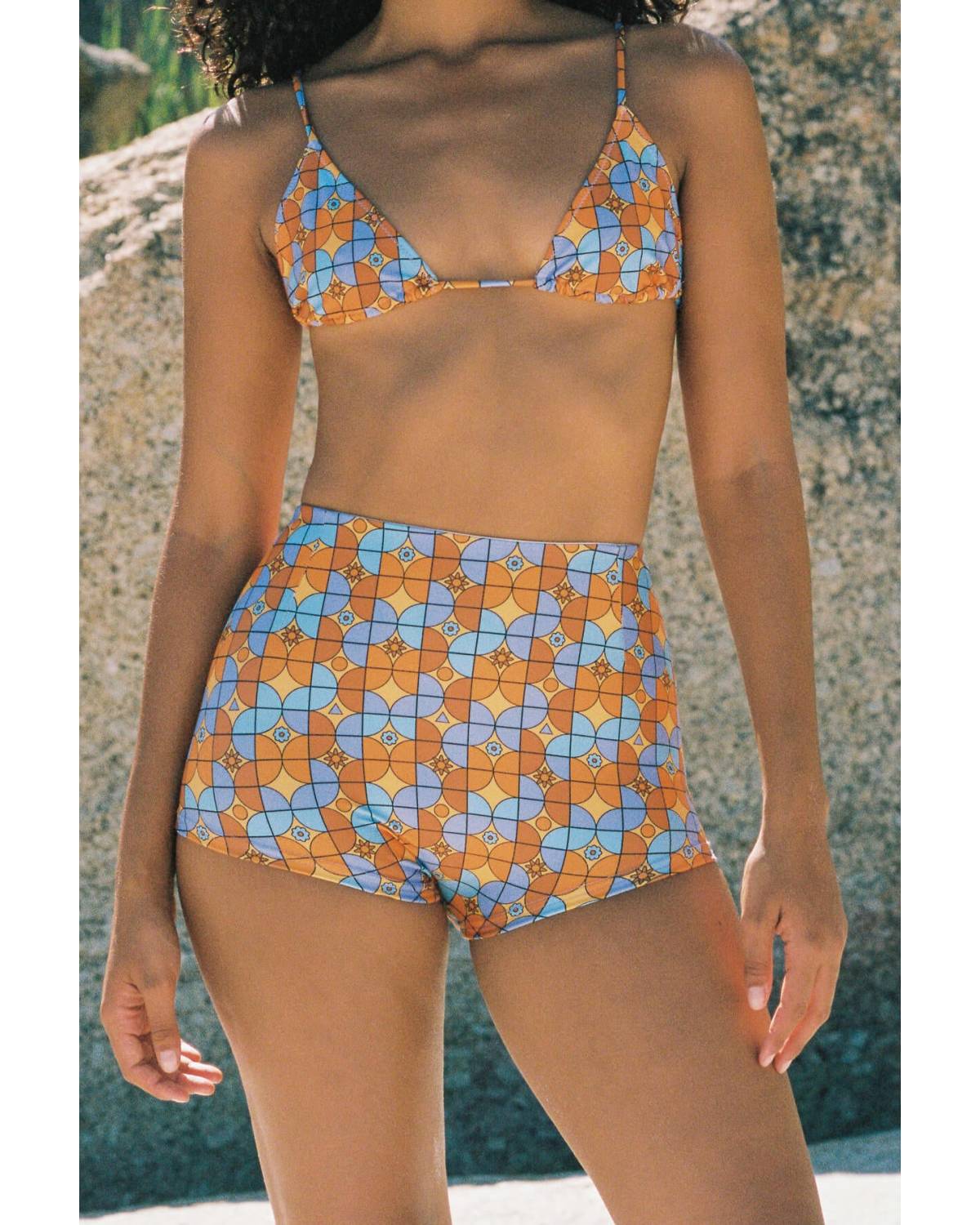 LayDay Triangle Top | Geo Trip