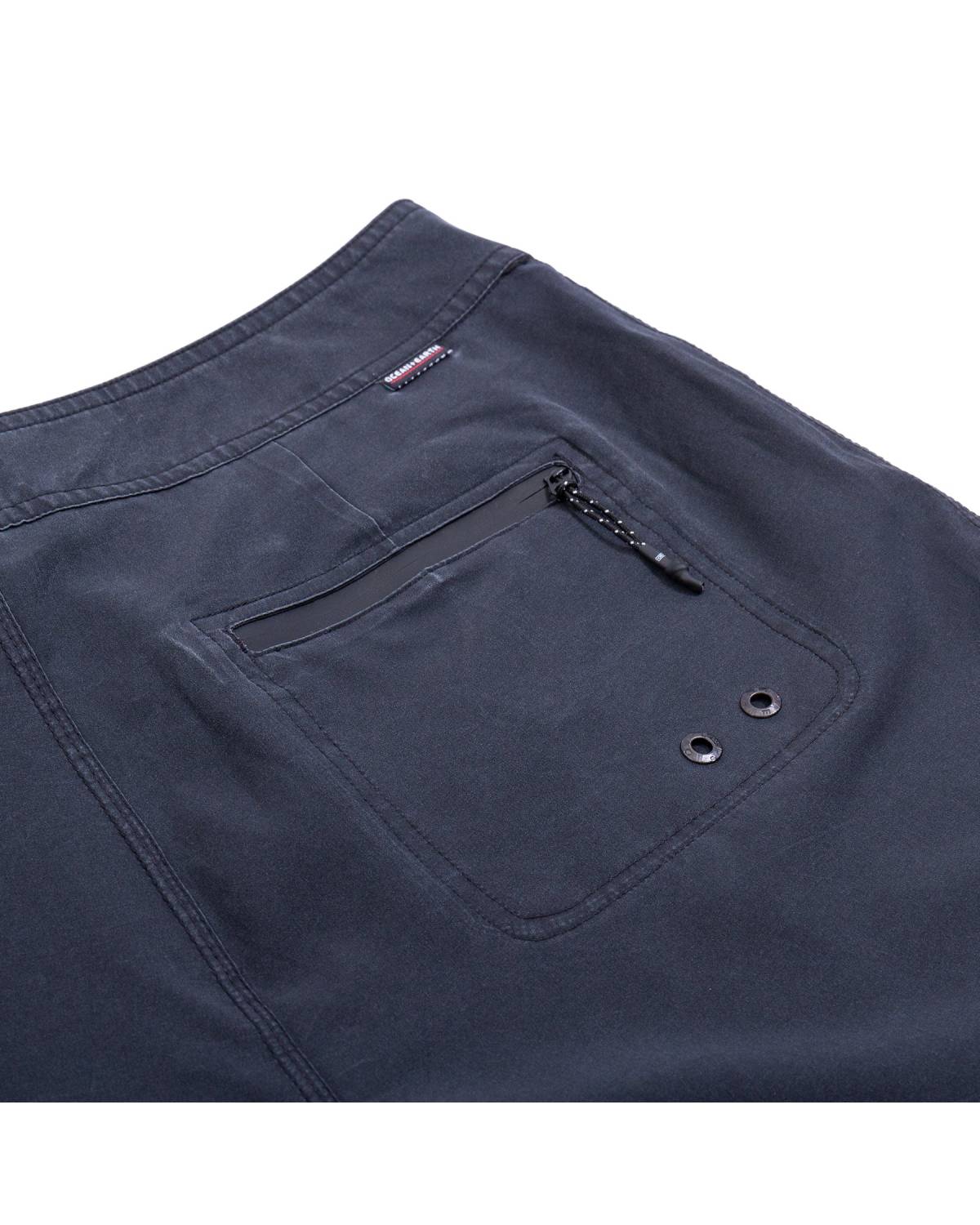 Priority 19" Boardshort - Black 
