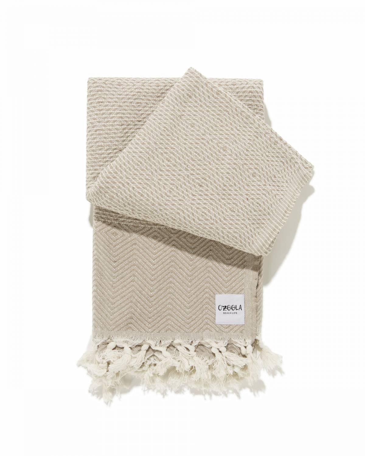 OZoola Diamond Family Beach Blanket - Sand