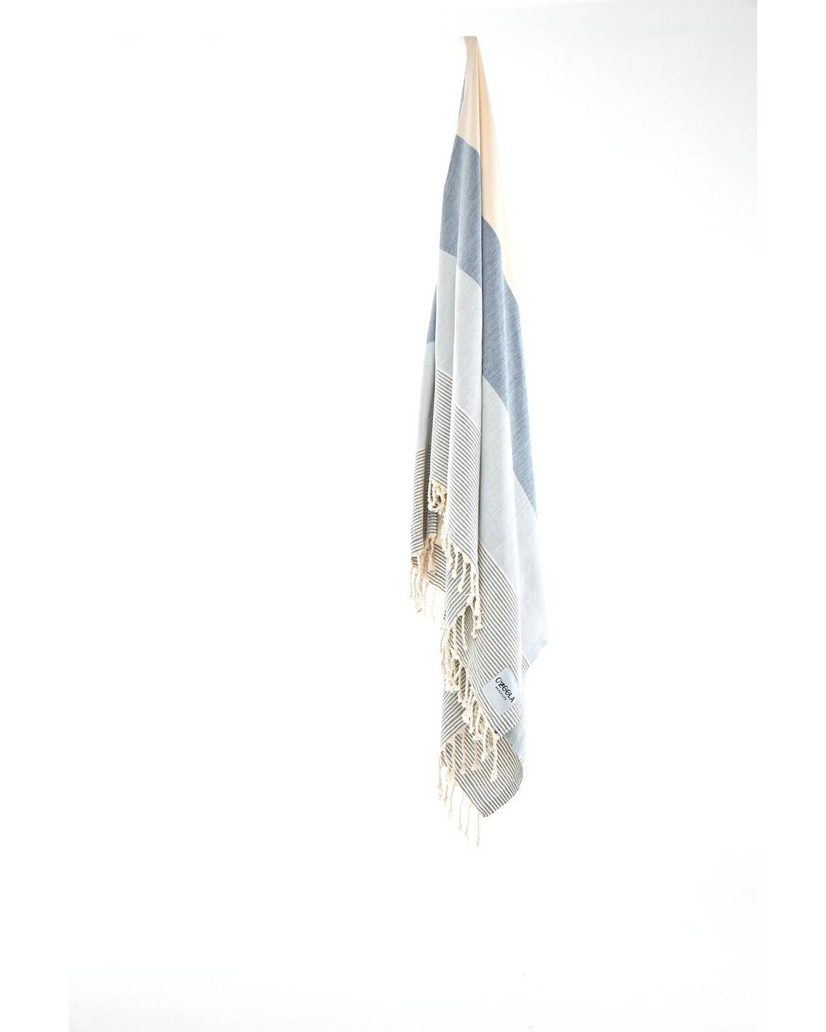 Johnny Turkish Towel - Blue hanged