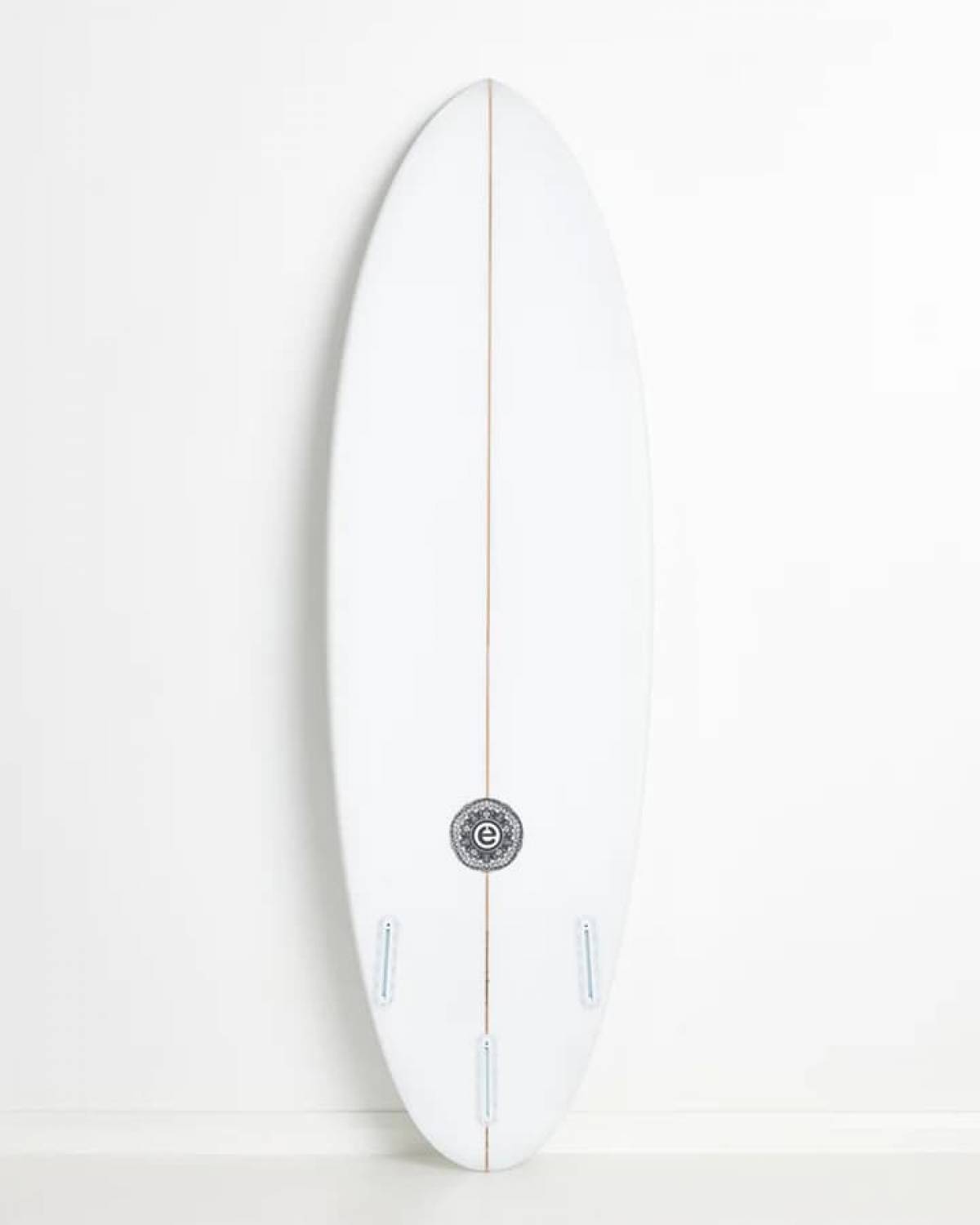 Scrambled Egg - Clear (Elemnt) - 5' 6" x 20 1/2" x 2 3/8" x 29.9L - Futures
