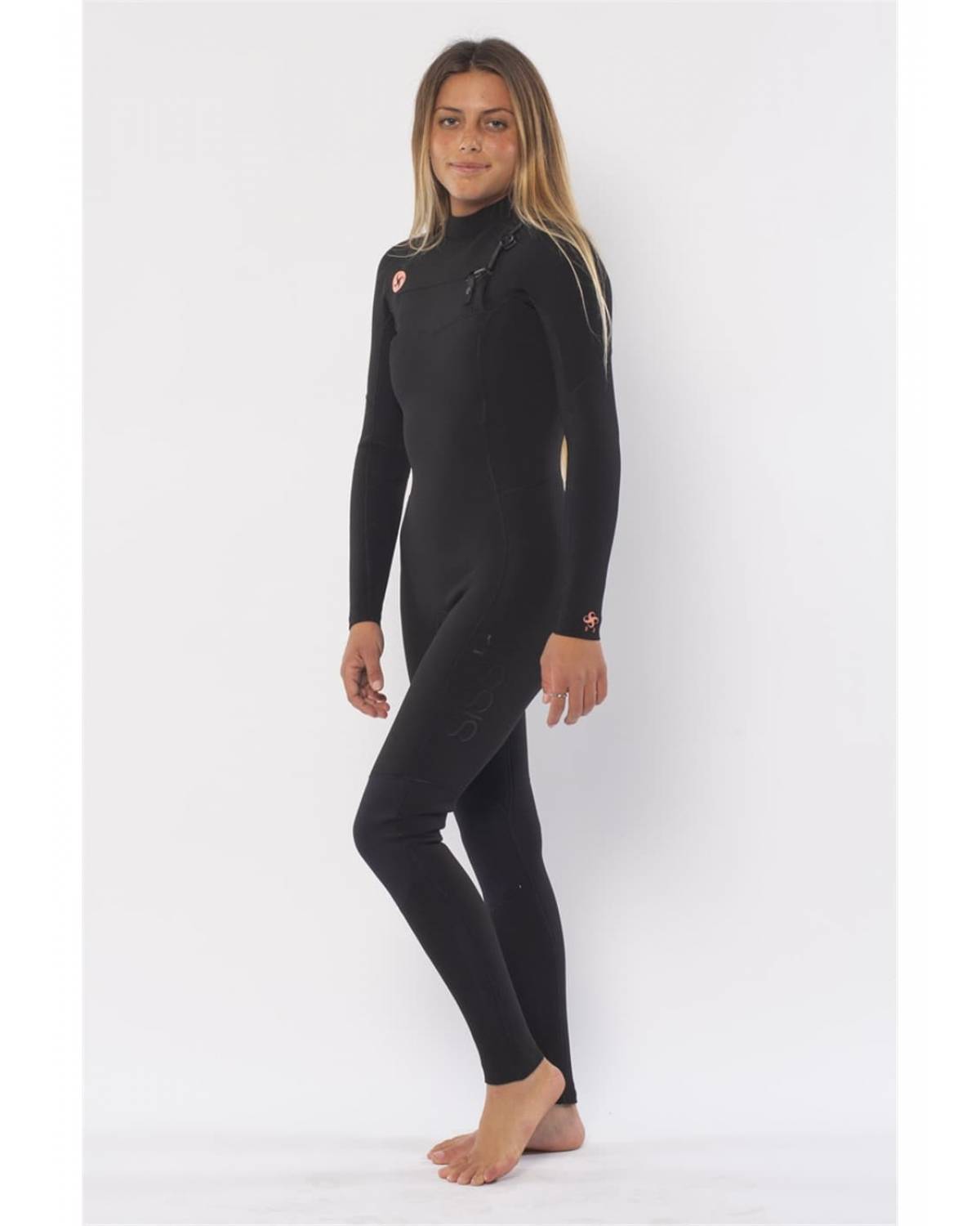 Sisstrevolution 7 Seas 3/2 Chest Full - Solid Black - Side