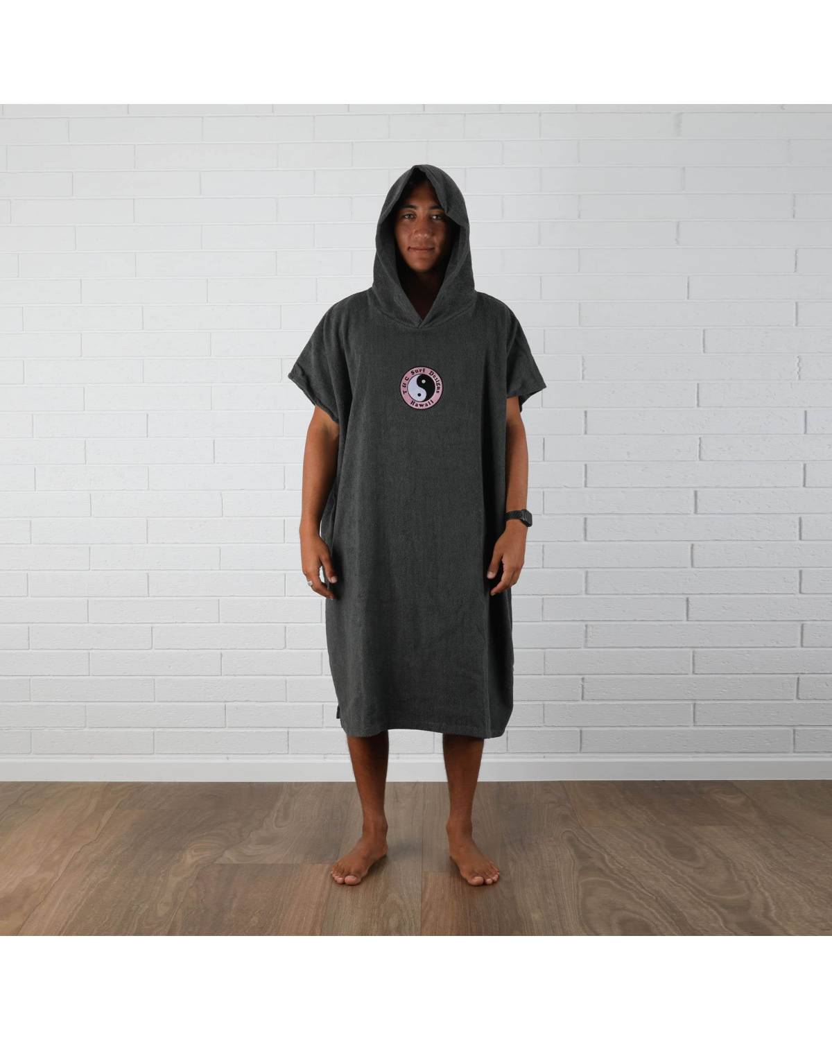 T&C OG CF Hooded Towel T&C OG CF Hooded Towel - Gun Metal - front with hood on