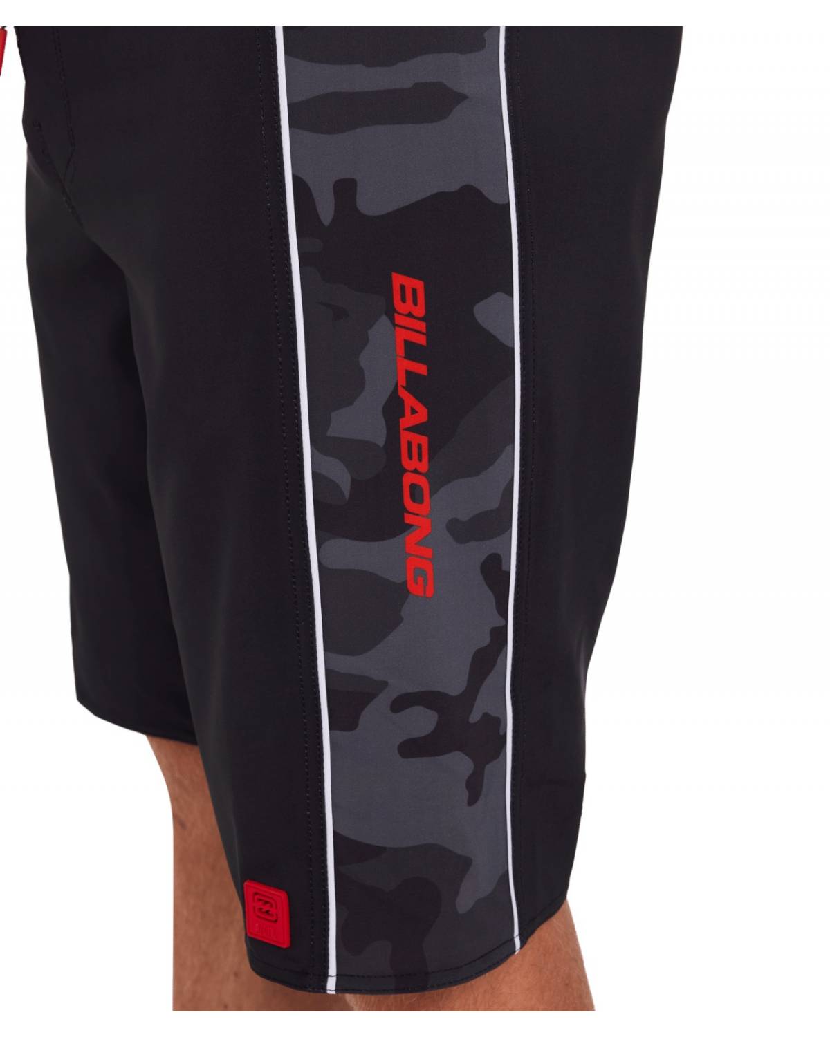 Mens A/Div Strike Mission Dbah 2.0 21" Boardshort - Black
