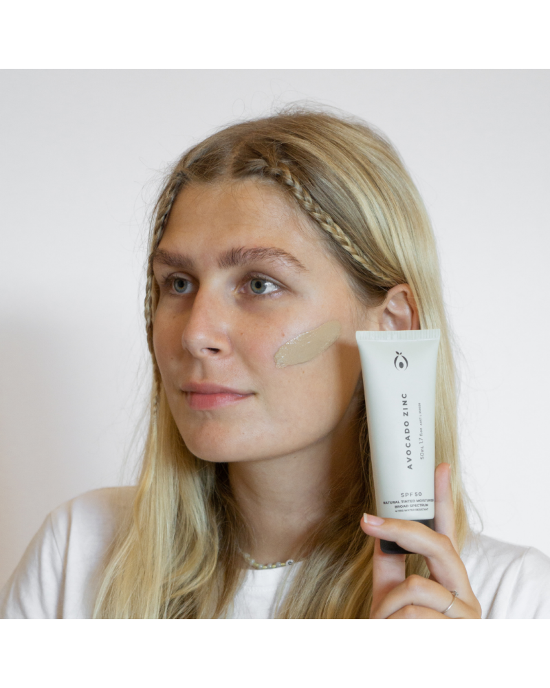 Avocado Zinc SPF 50 Natural Tinted Moisturiser - Light/Medium color