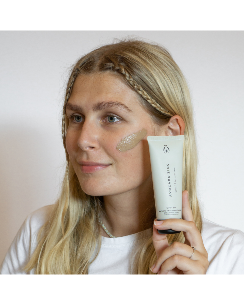 Avocado Zinc SPF 50 Natural Tinted Moisturiser - Medium/Dark color