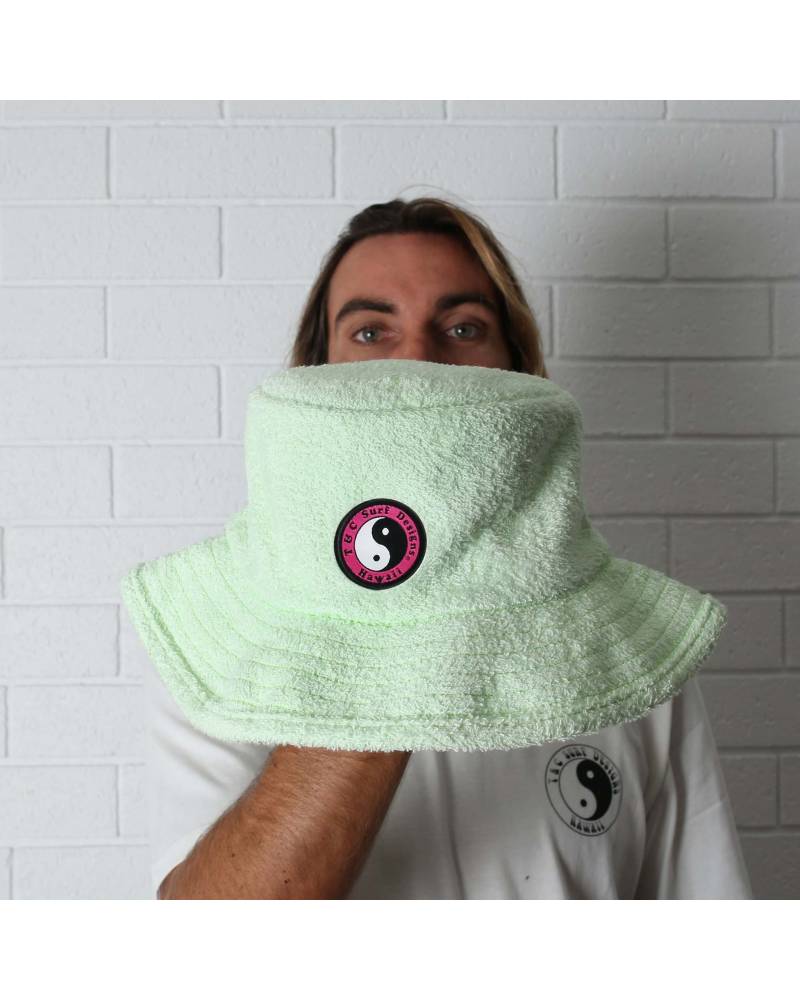 T&C Terry Beach Hat - Lime green held by man