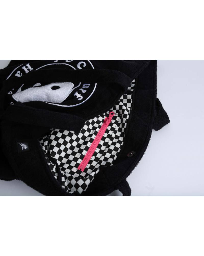 T&C All Day Beach Bag - Black interior close up