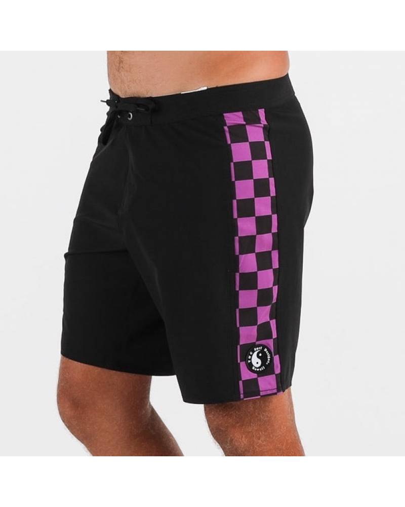 Off The Grid Trunk - Black/Grape