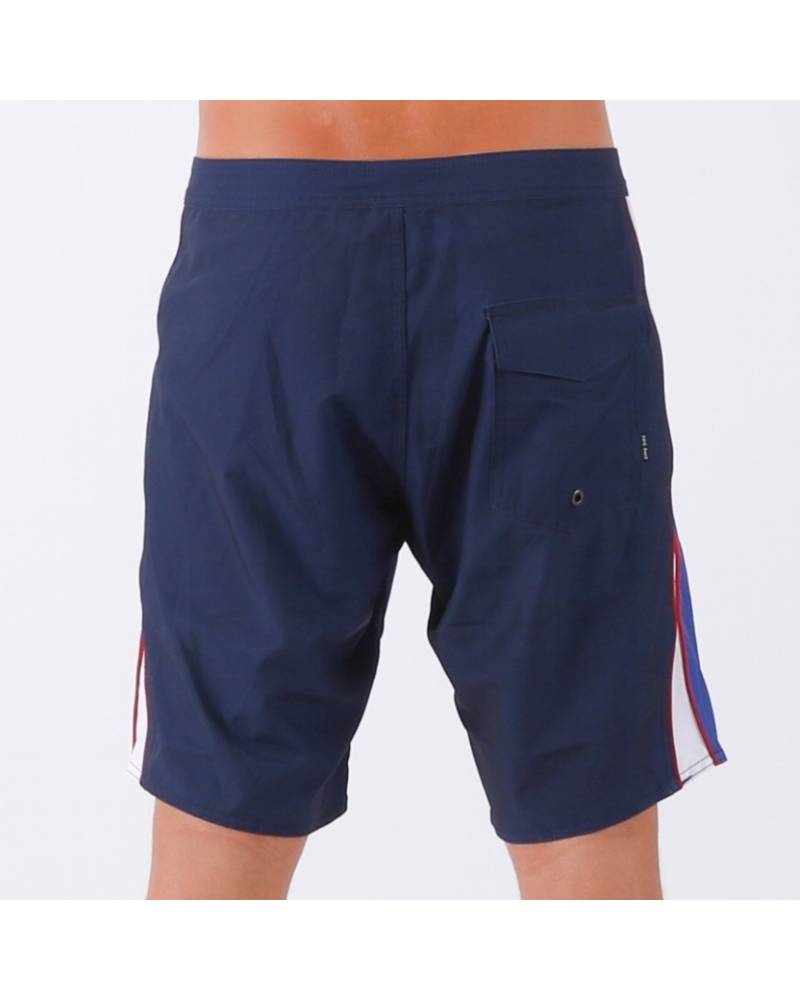 Back view of Layback Trunk