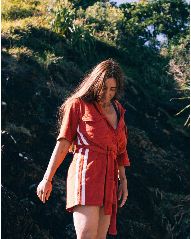 Model in Après Surf Dress outdoors
