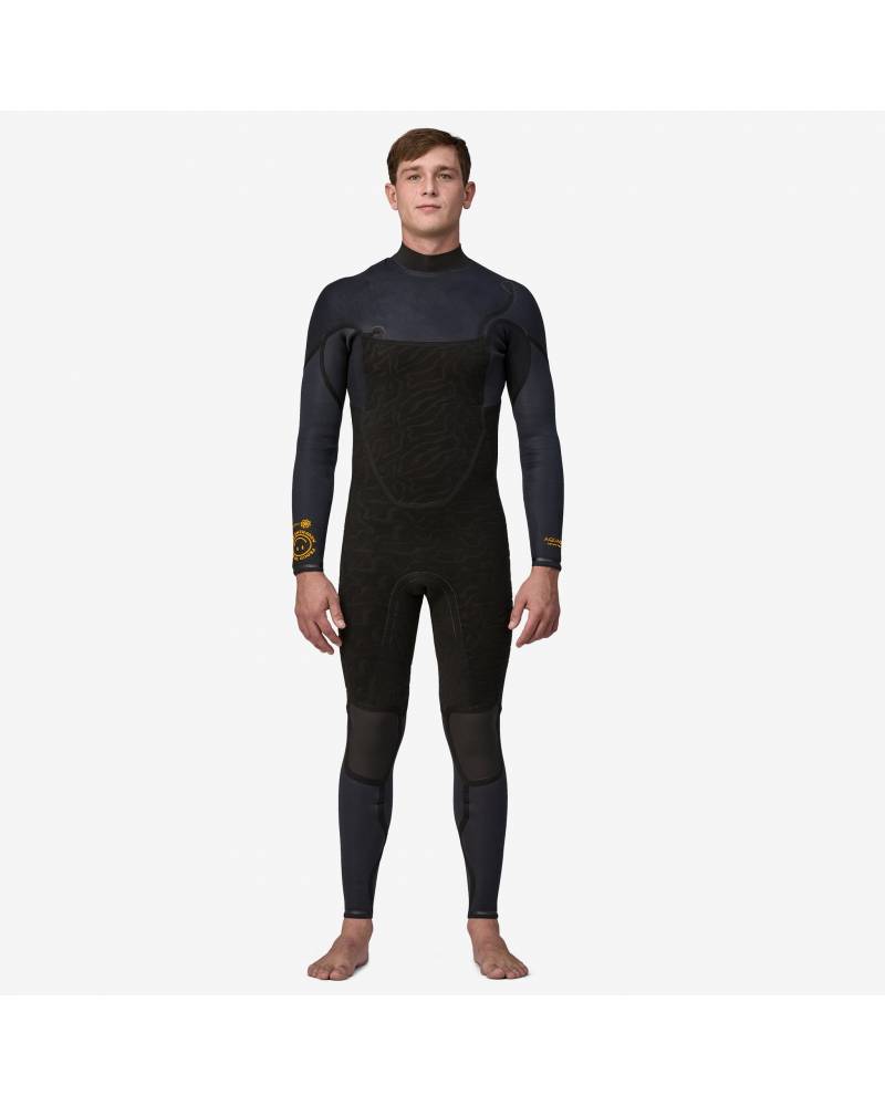 Front view with inner lining