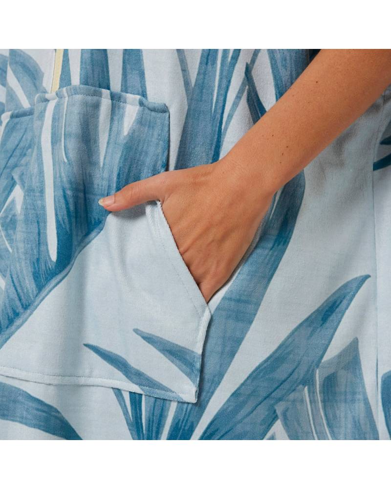 Palm Zip Hooded Poncho