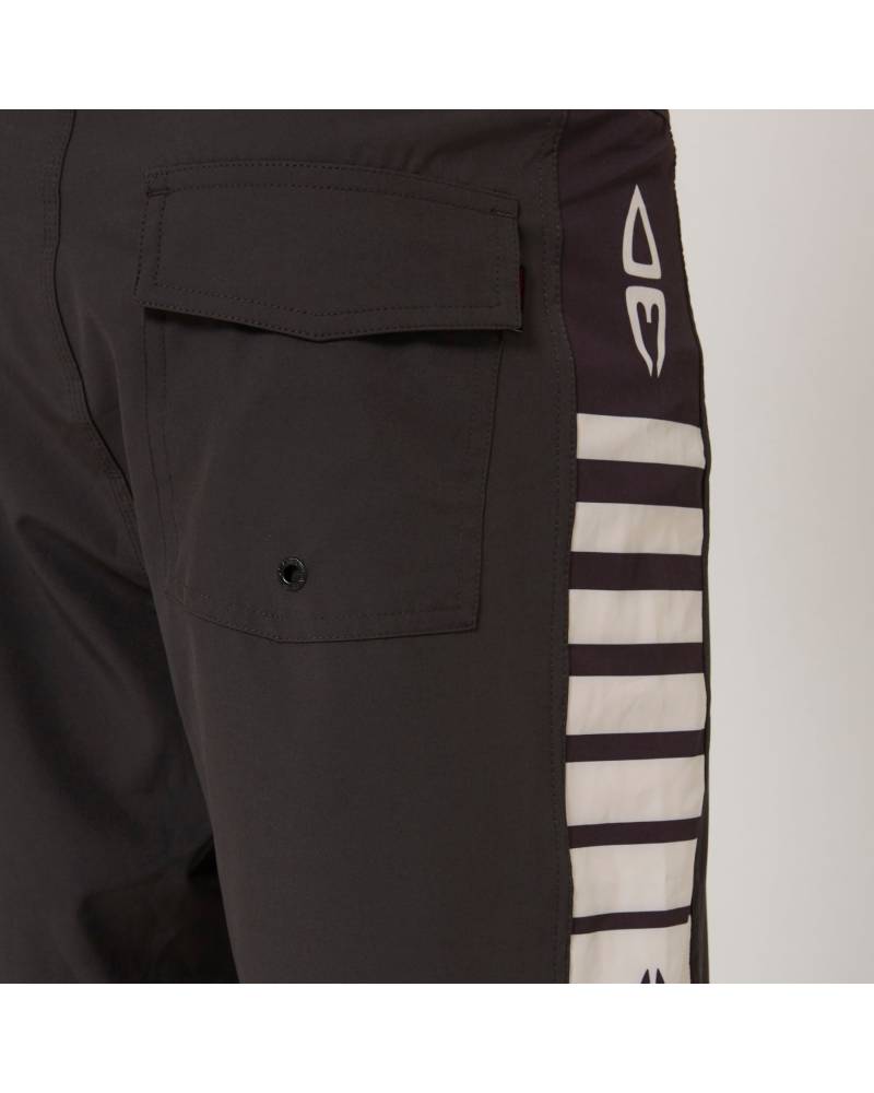 Infinite 19" Boardshort
