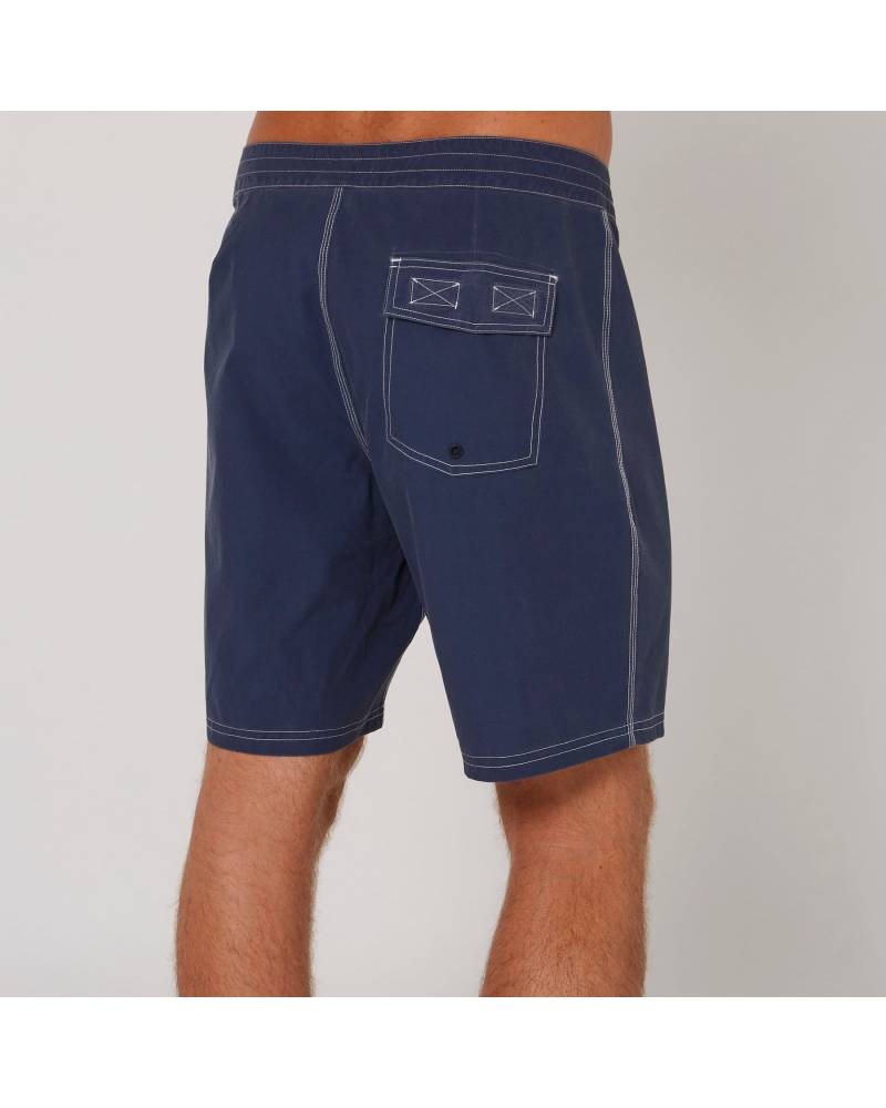 Side view navy boardshort
