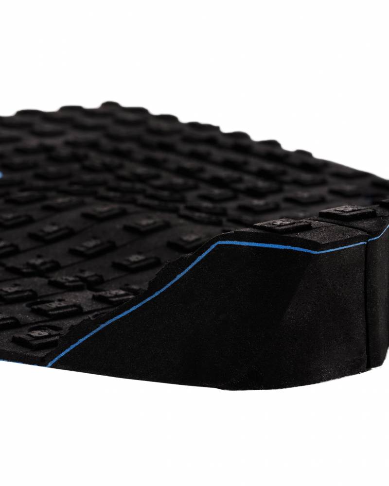 Side view of traction pad