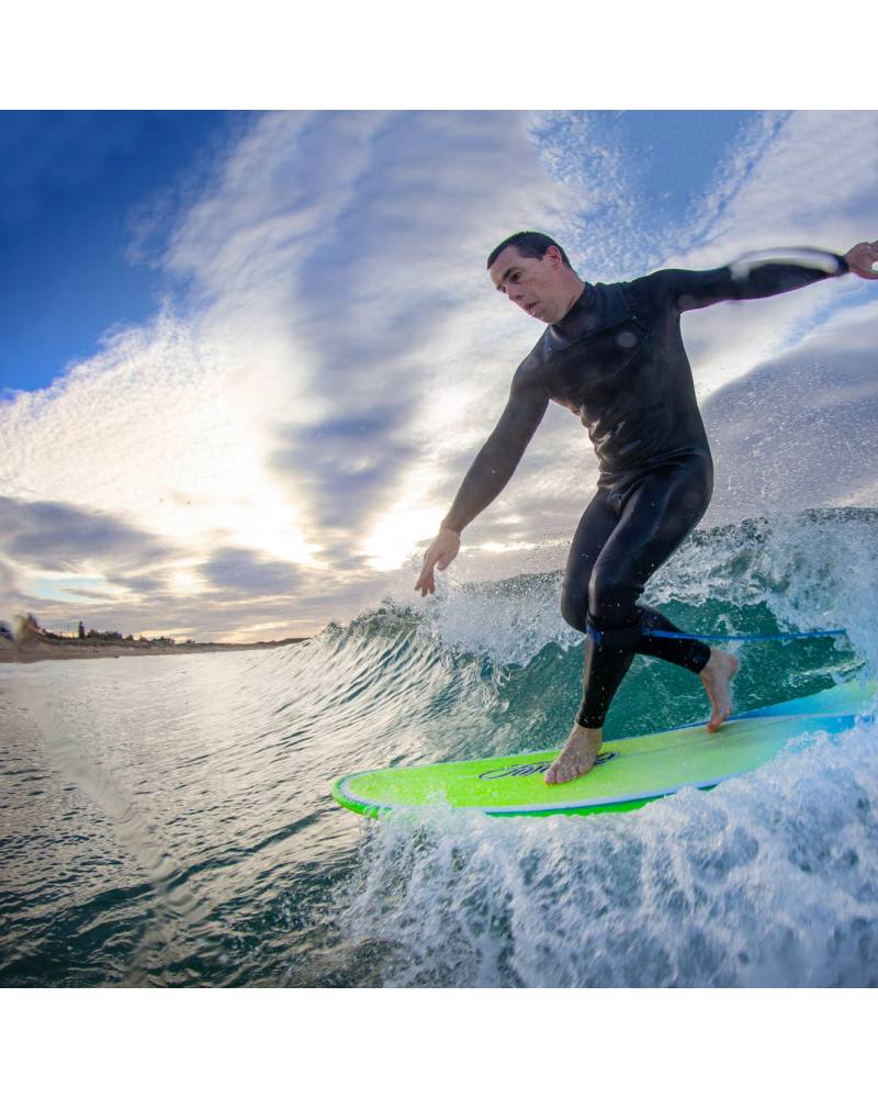 Lifestyle Image - Surfing