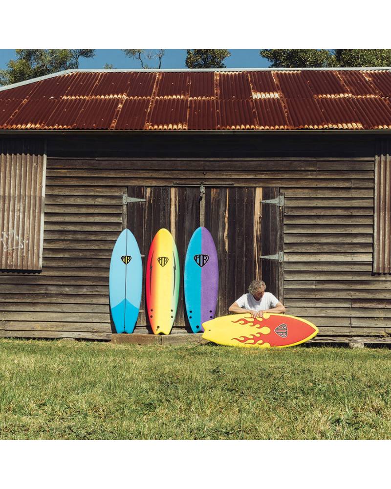 Surfboard | Ocean and Earth MR Epoxy Twin Fin 6ft 8in Surfboard | Ocean and Earth MR Epoxy Twin Fin 6ft 8in