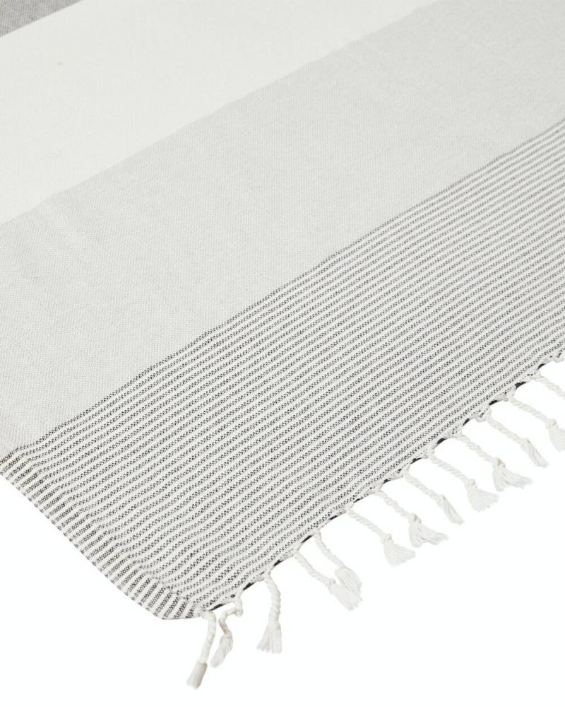Tassels of Johnny towel