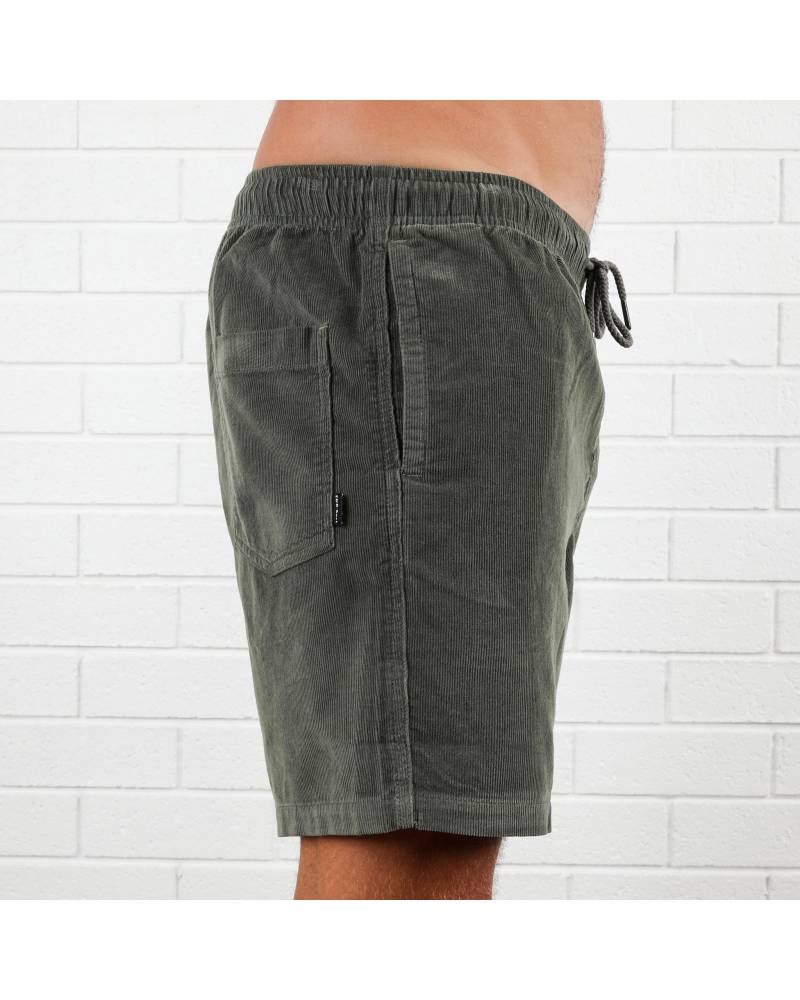 Side view with rear pocket