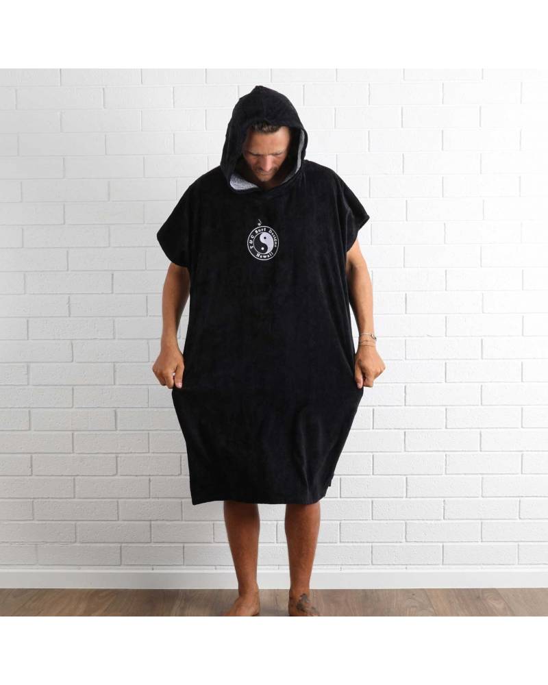 Yin Yang Hooded Towel - Black