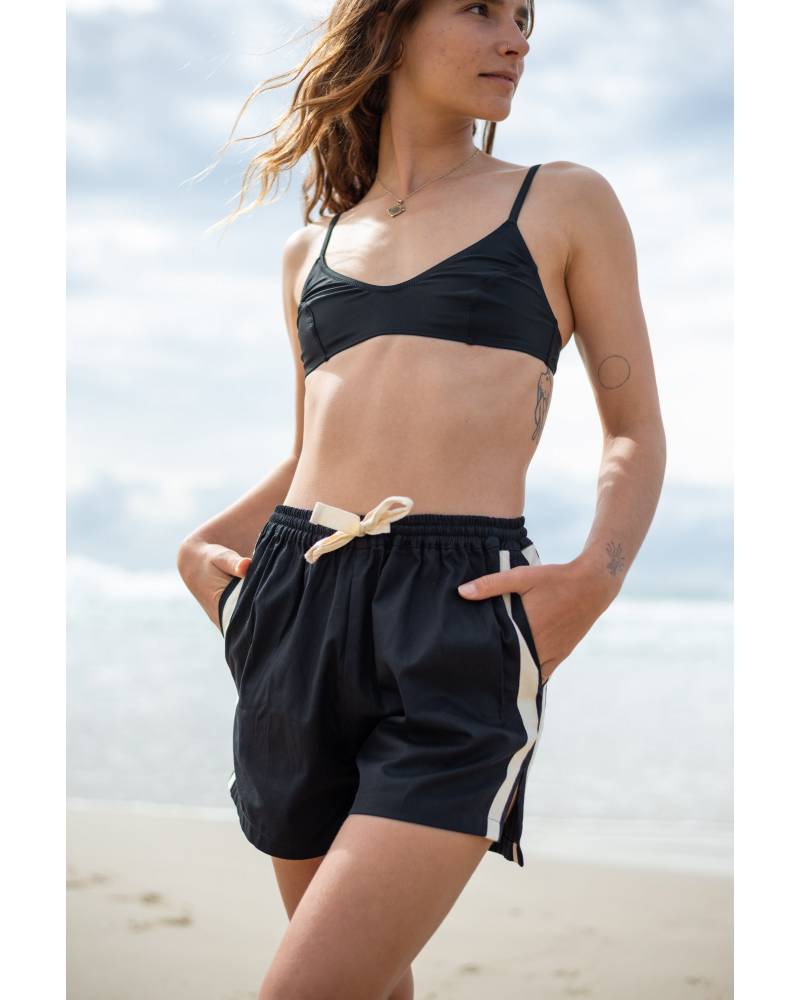 Boardshorts front view beach