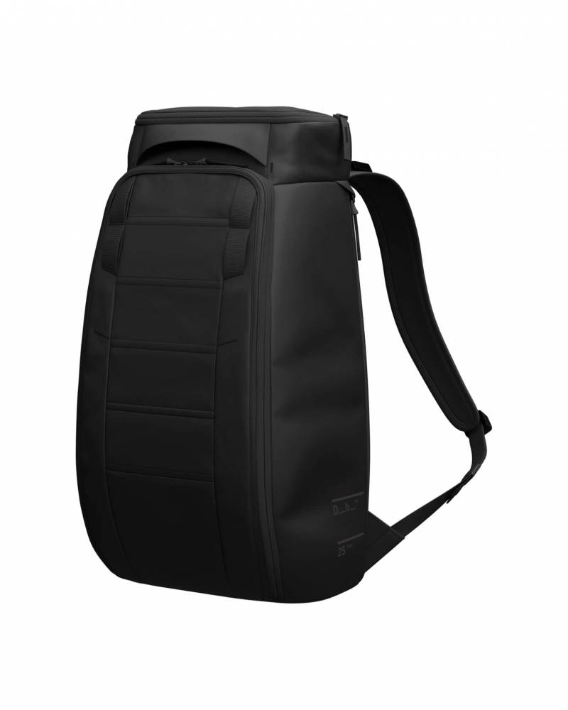 Hugger Backpack 30L - Black Out