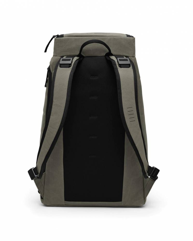 Hugger Backpack 30L - Forest Green