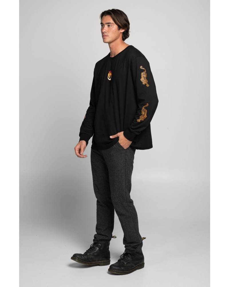Inner Relm Bonfire Long Sleeve Hemp Tee side