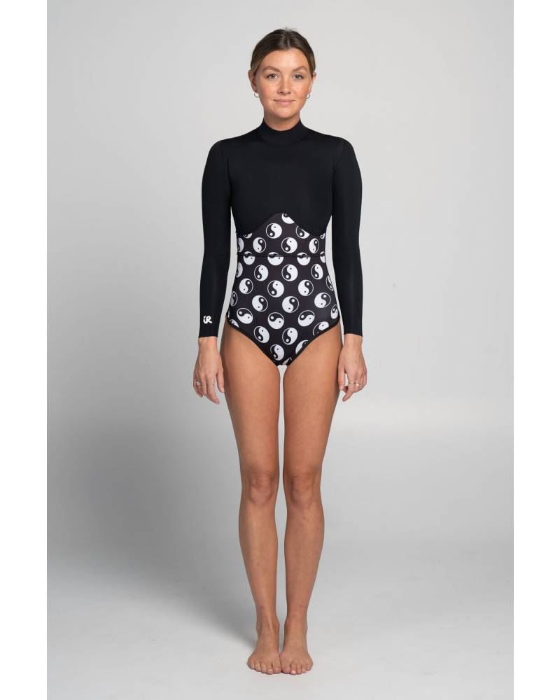 Inner Relm Manifest 2mm Springsuit front