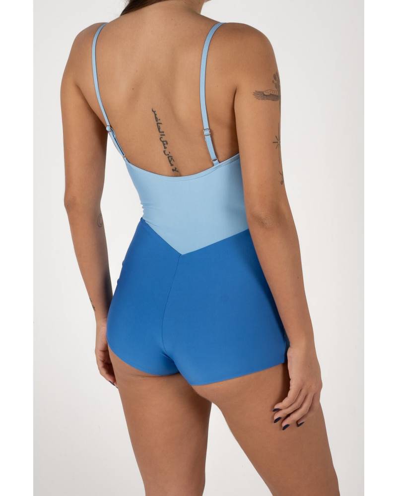 Beach pose surf suit