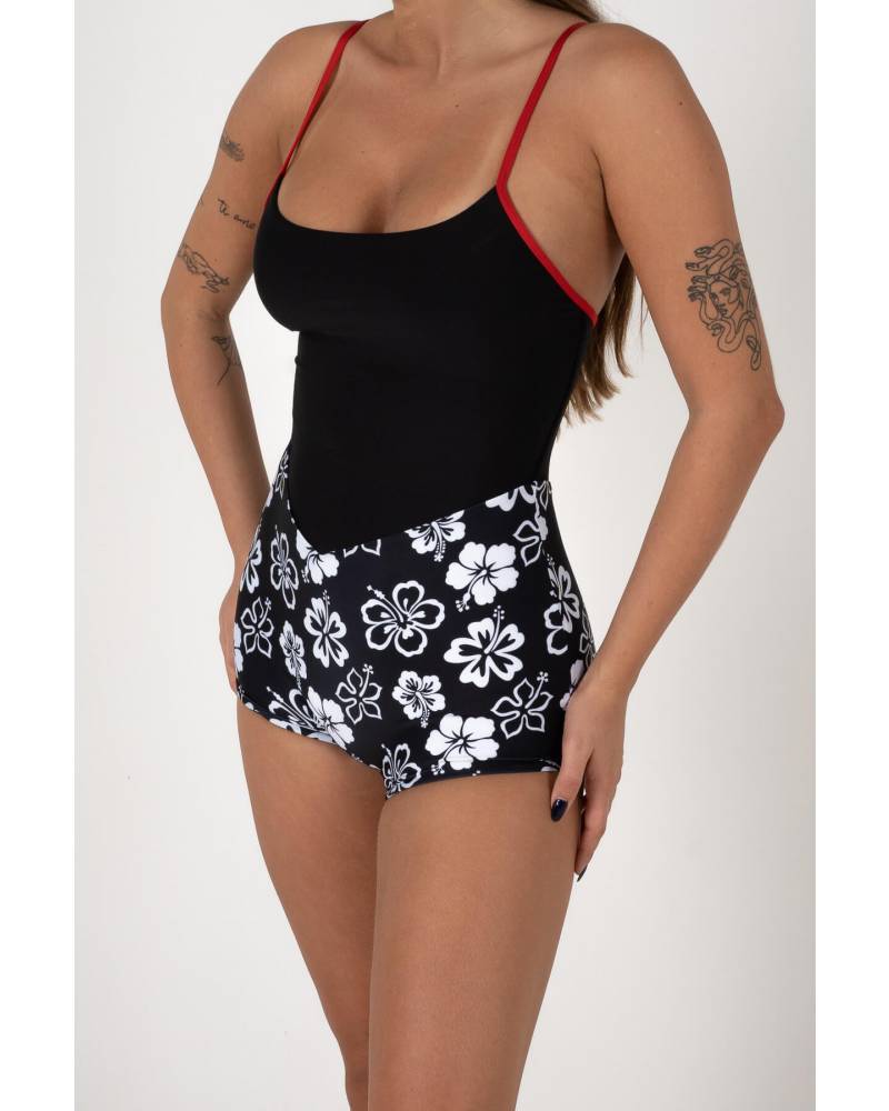 Side view surf suit
