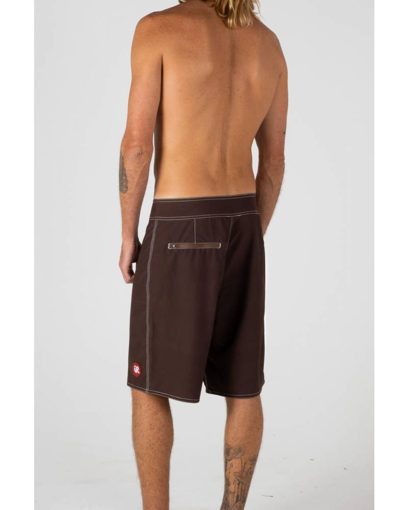 Side view with pocket detail