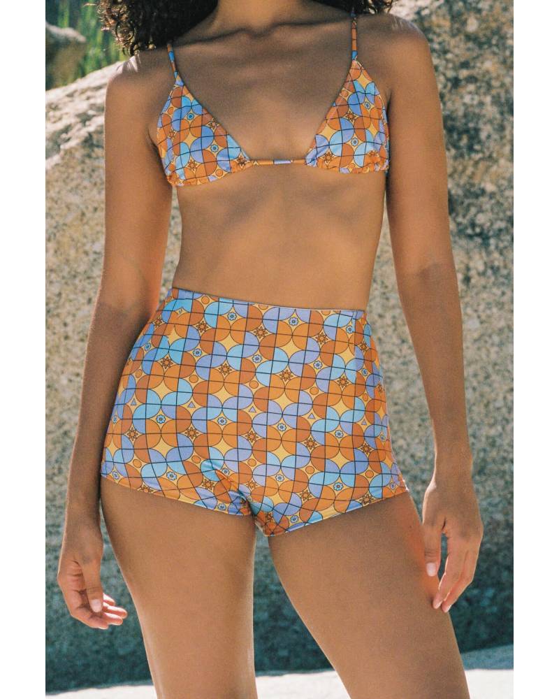 LayDay Triangle Top | Geo Trip
