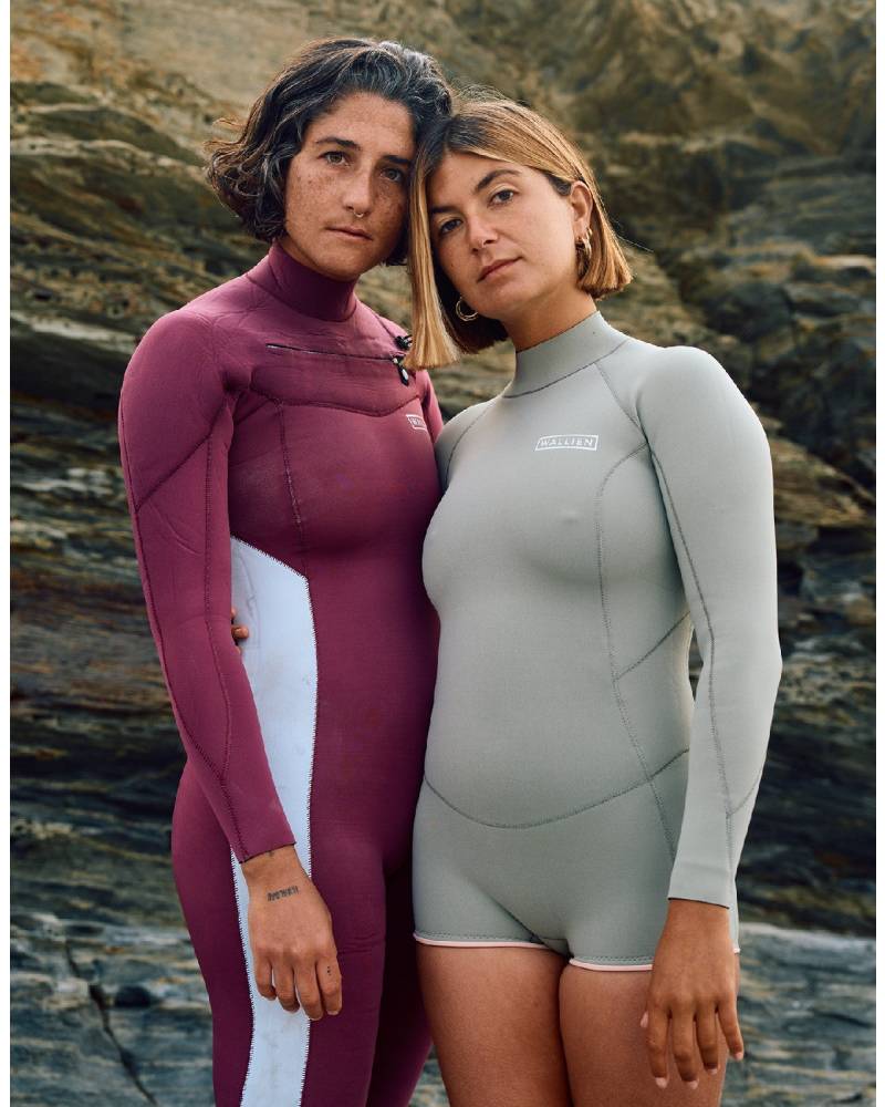 Nikki van Dijk Springsuit Boyleg - Moon