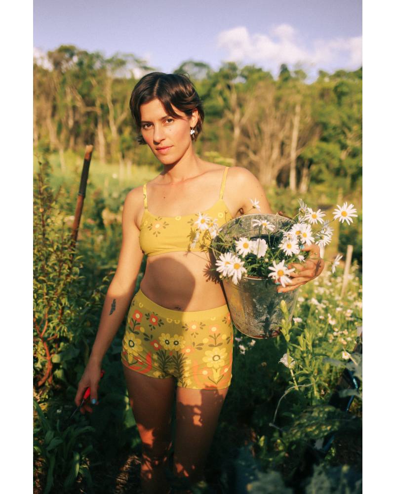 Bikini top lifestyle garden