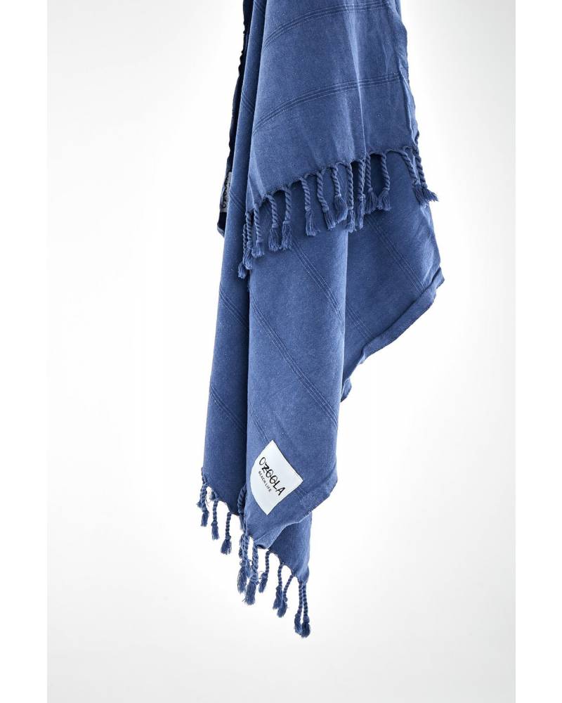 OZoola Stonewash Turkish Towel - Blue hanged