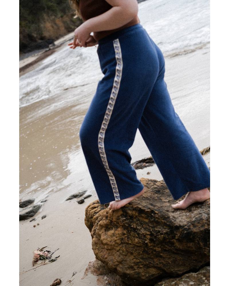 Lifestyle image on rock