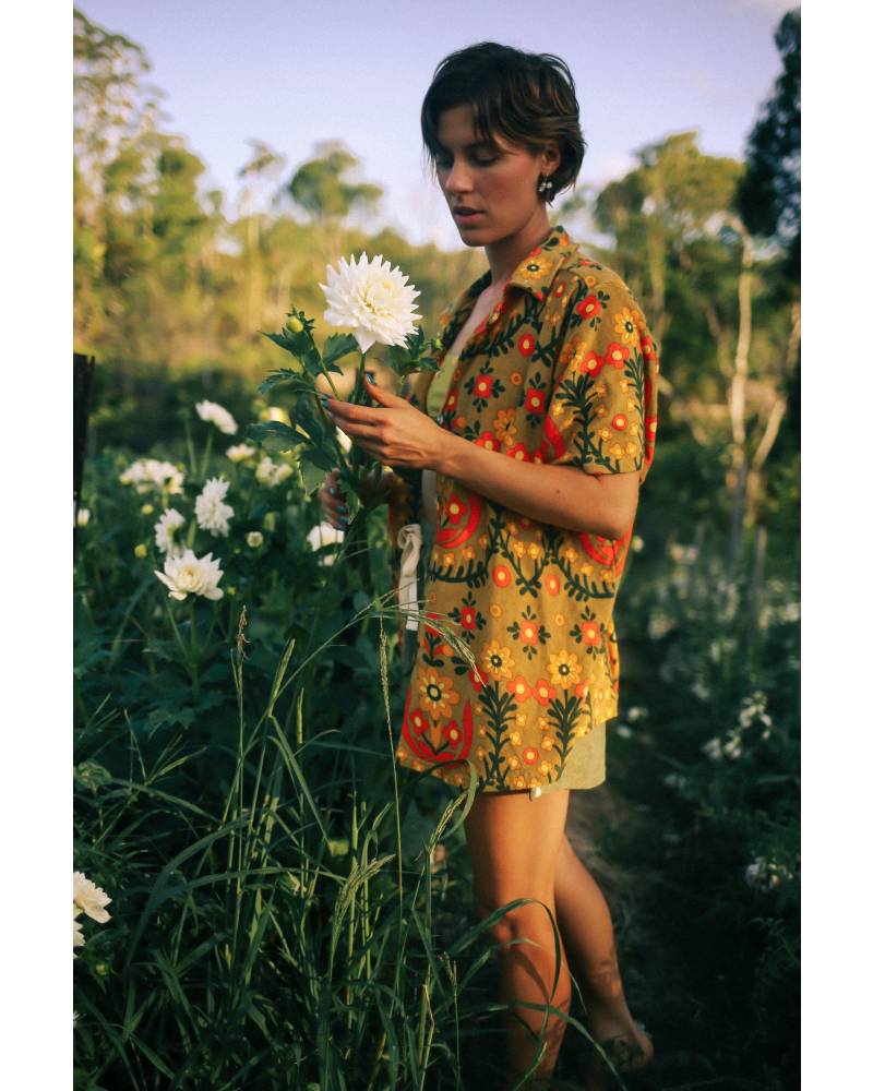 Shirt in garden with drink