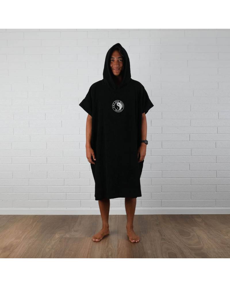 T&C OG CF Hooded Towel Black - front with hood on