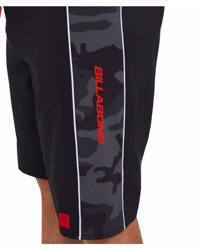 Mens A/Div Strike Mission Dbah 2.0 21" Boardshort - Black
