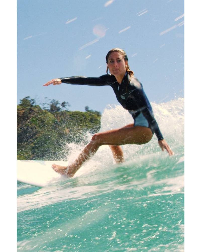 Nikki van Dijk Springsuit - Retro Monochrome model in action