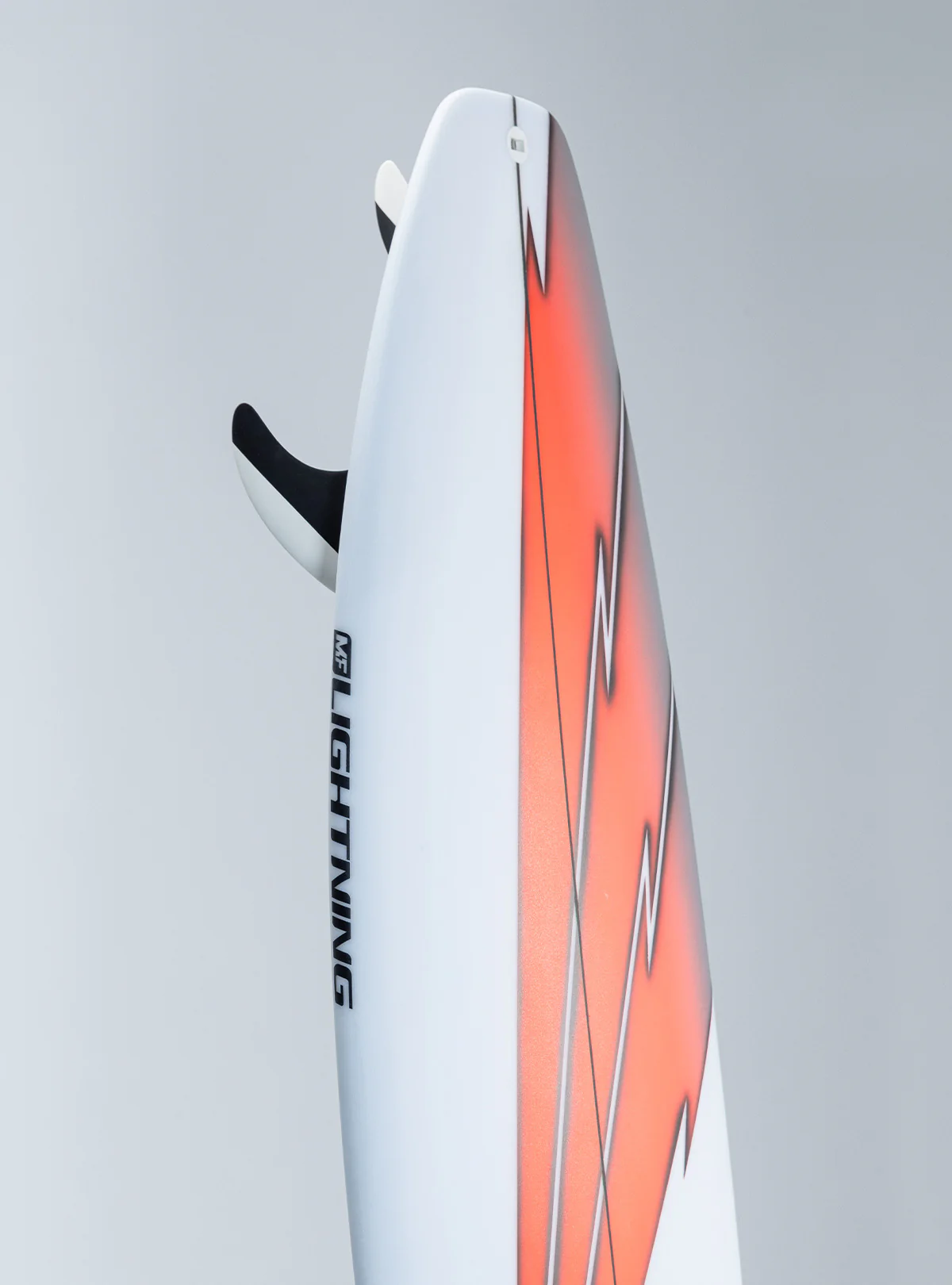 MF LIGHTNING () - 5' 8" x 18 5/8" x 2 3/8" x 26.5L - FCS II