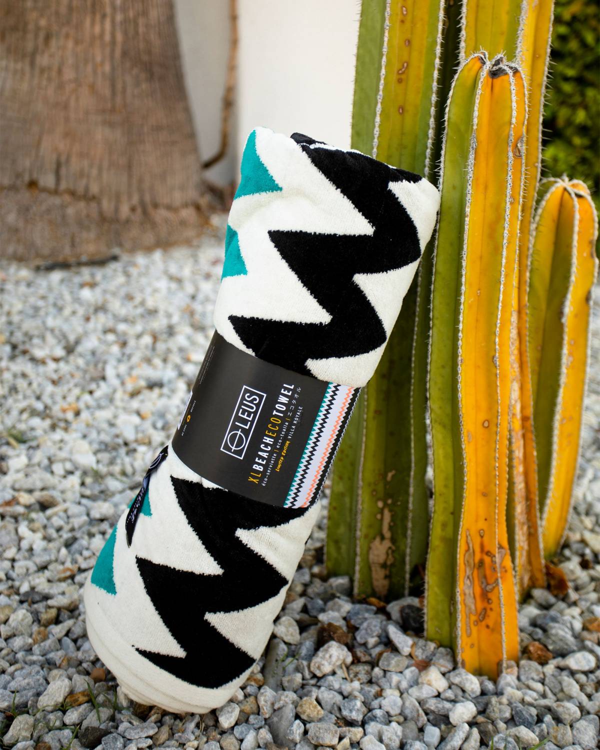 LEUS Villa Royale XL Beach Towel rolled up