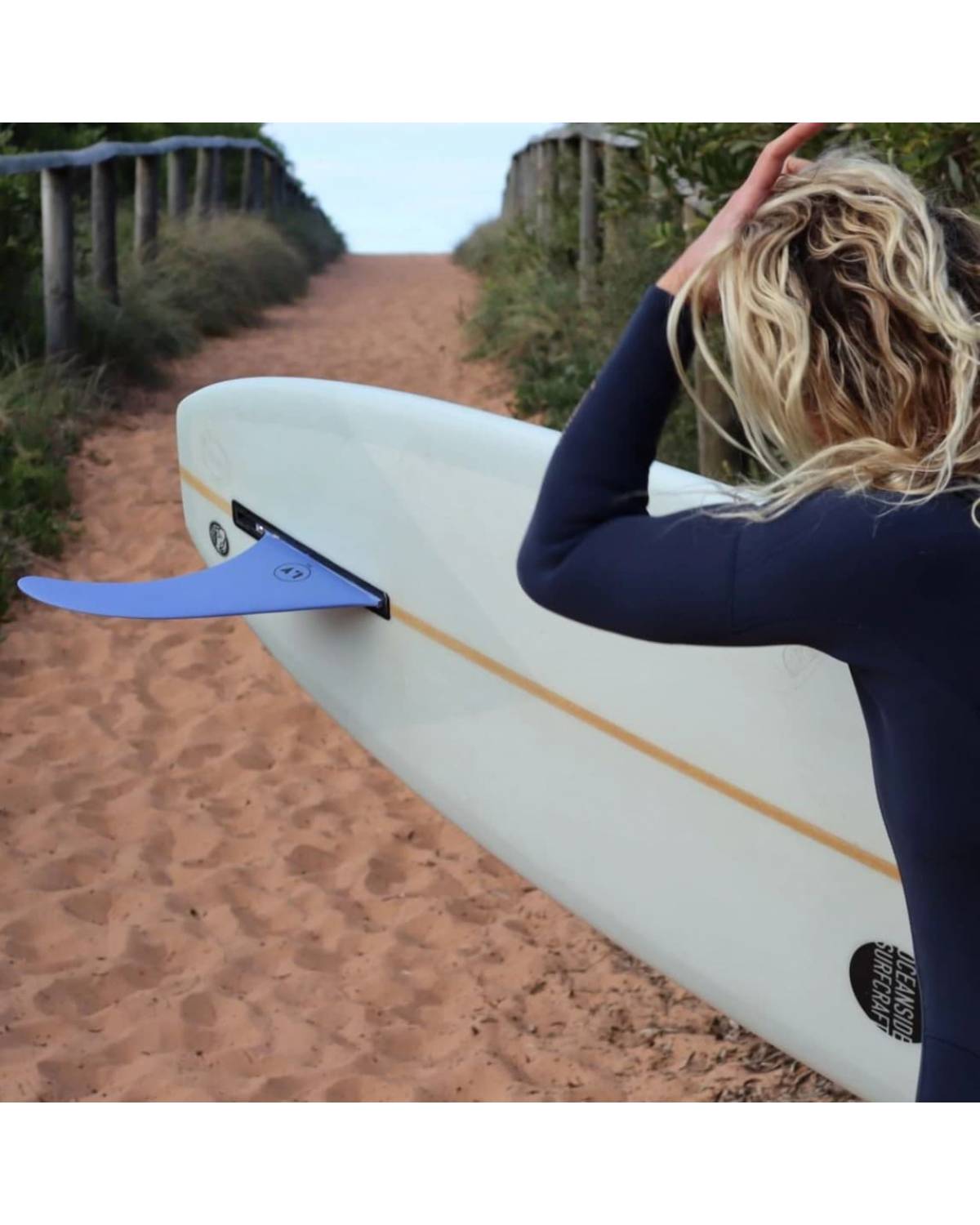 LVfins LB Classic Raked Single Fin - Sea Blue on longboard