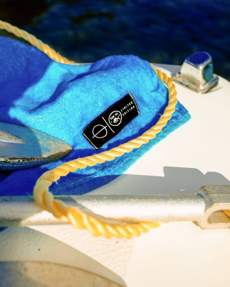 Leus Fish Beach Towel - Thumbnail 3