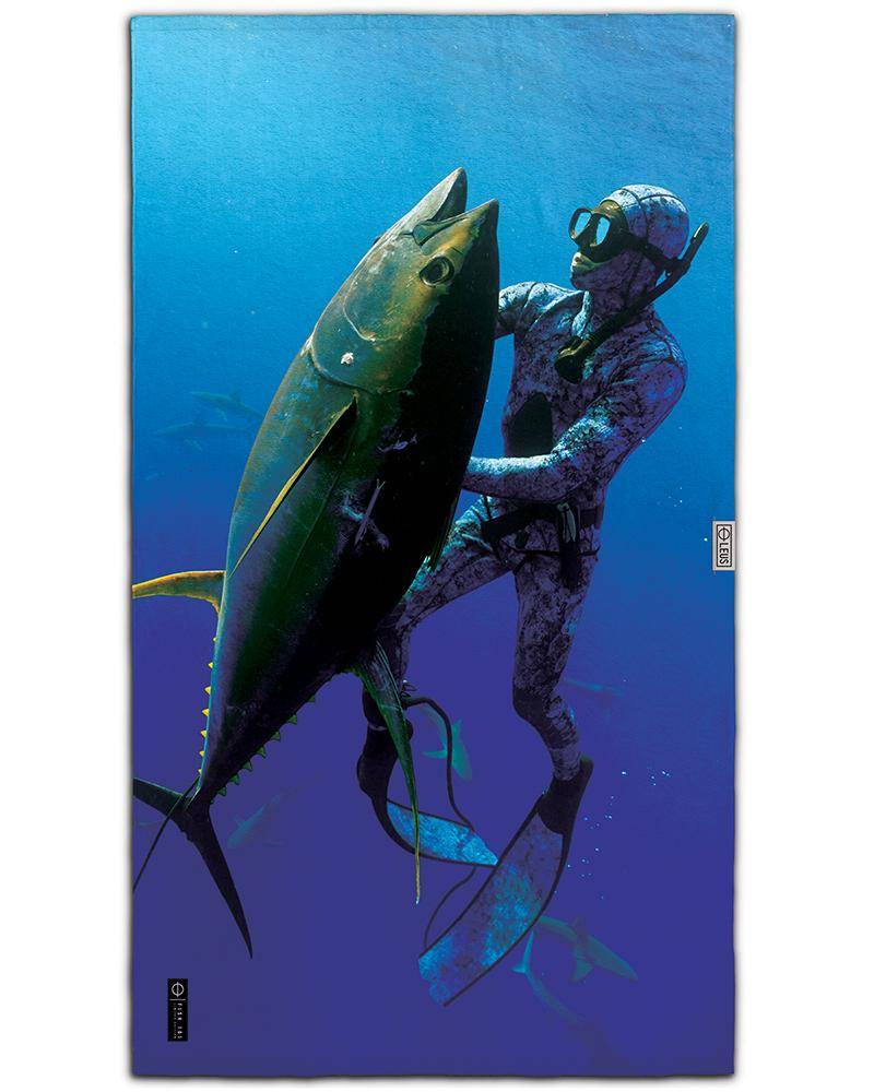 Leus Fish Beach Towel