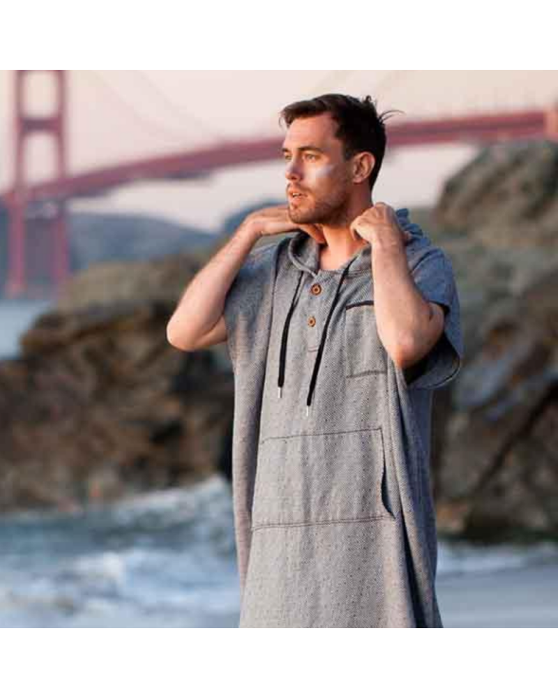 Buy the West Path Surf Changing Poncho L Grey Online Now