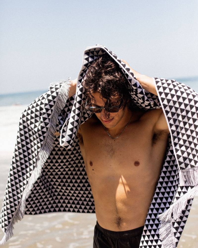 Leus Delta Beach Towel - Thumbnail 4